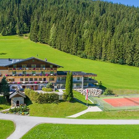 Natur & Familienhotel Der Stieglerhof Радштадт Екстер'єр фото